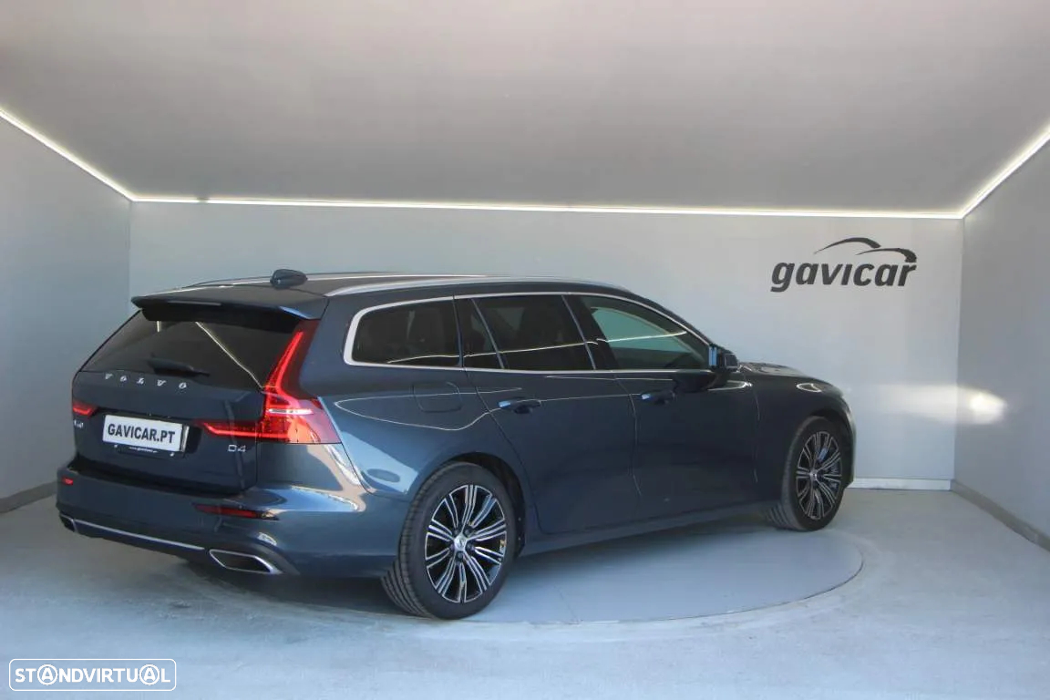 Volvo V60 2.0 D4 Inscription Geartronic - 21