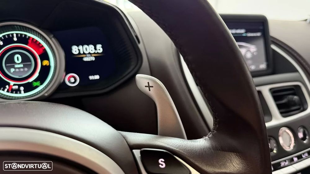 Aston Martin DB11 Coupé V8 Auto - 25