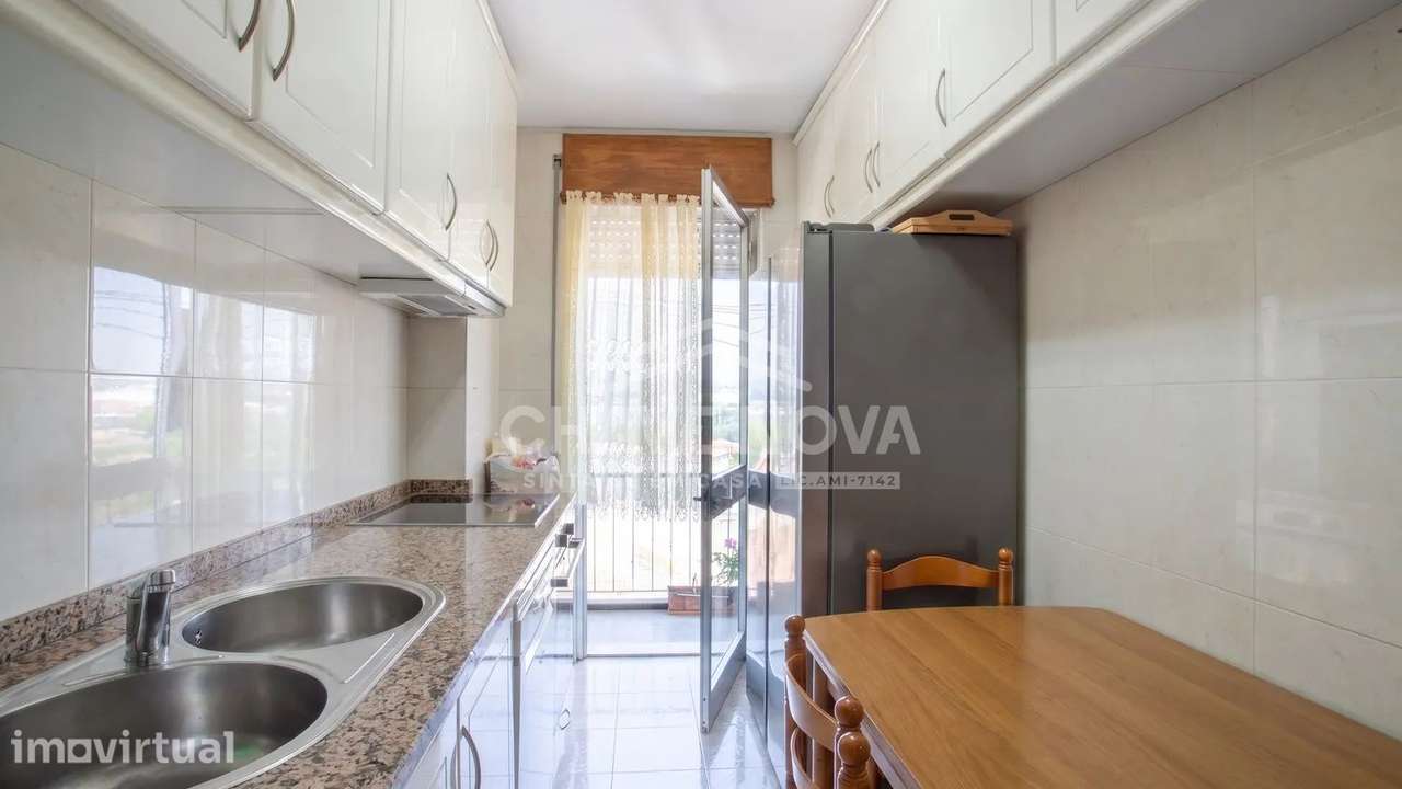 FN - T2 | Oliveira do Douro com | vista Rio - Grande imagem: 5/15