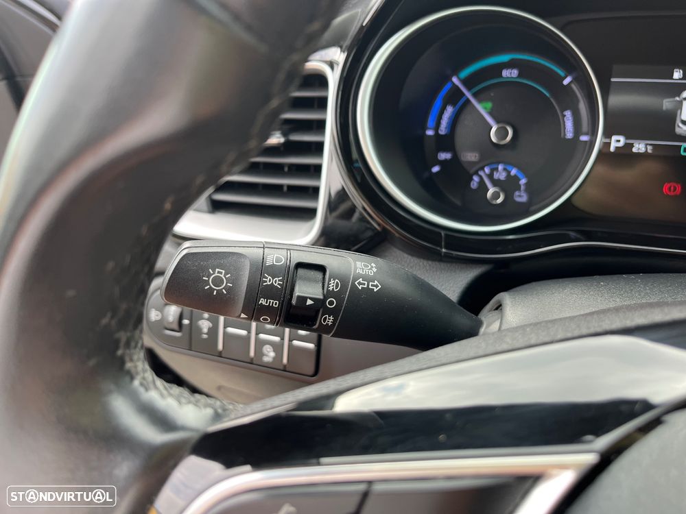 Kia XCeed 1.6 GDi PHEV Drive - 33