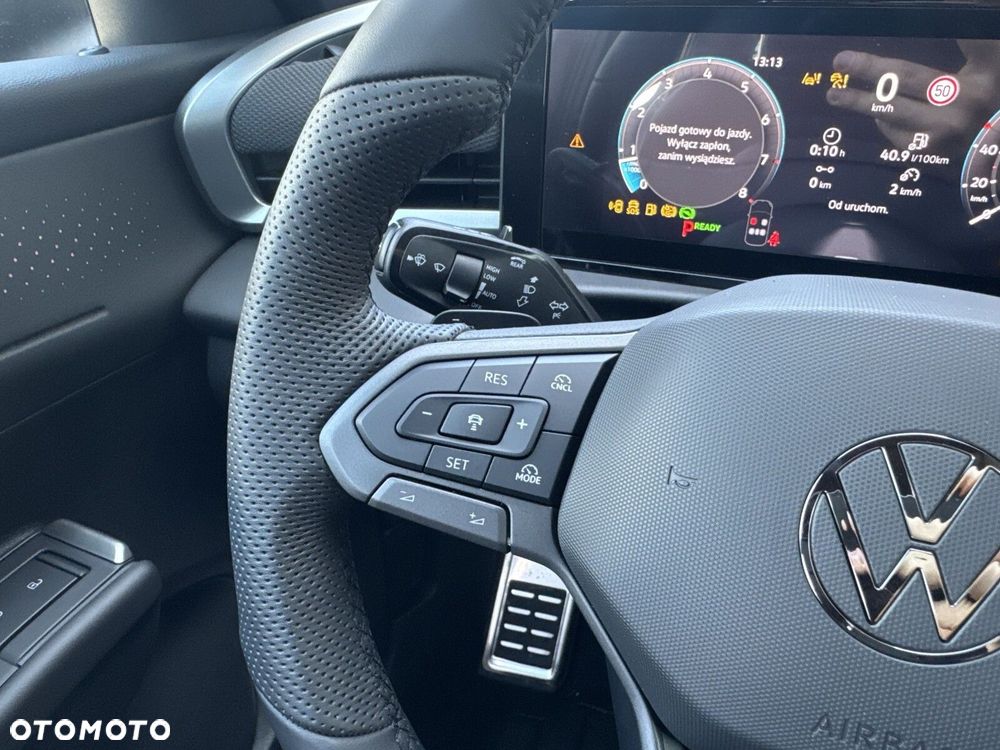 Volkswagen T-Roc - 28
