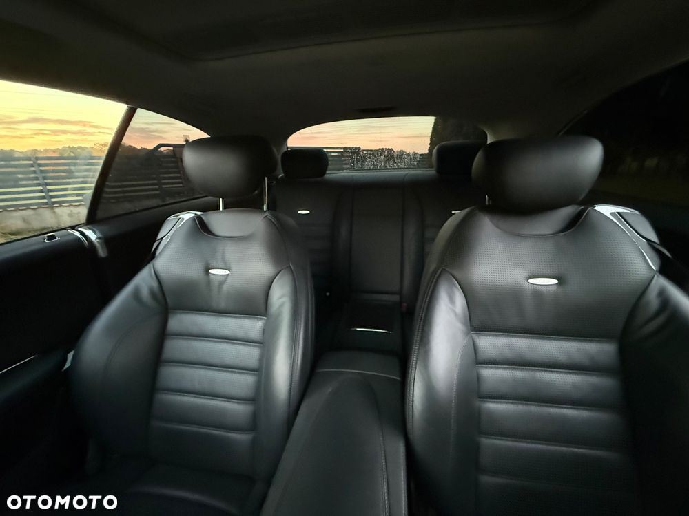 Mercedes-Benz CL 63 AMG - 24