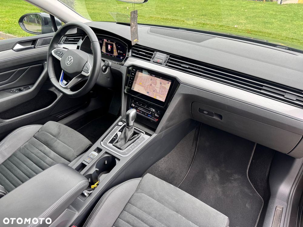 Volkswagen Passat Variant 1.5 e-Hybrid OPF DSG Business - 11