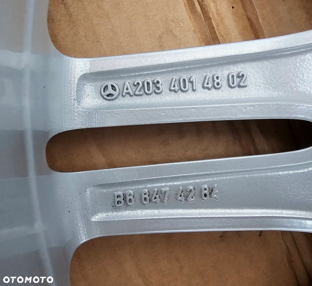 (F111) Mercedes-Benz OE Klasa C W203 / 8,5Jx17 ET34 5x112 / A2034014802 - 6