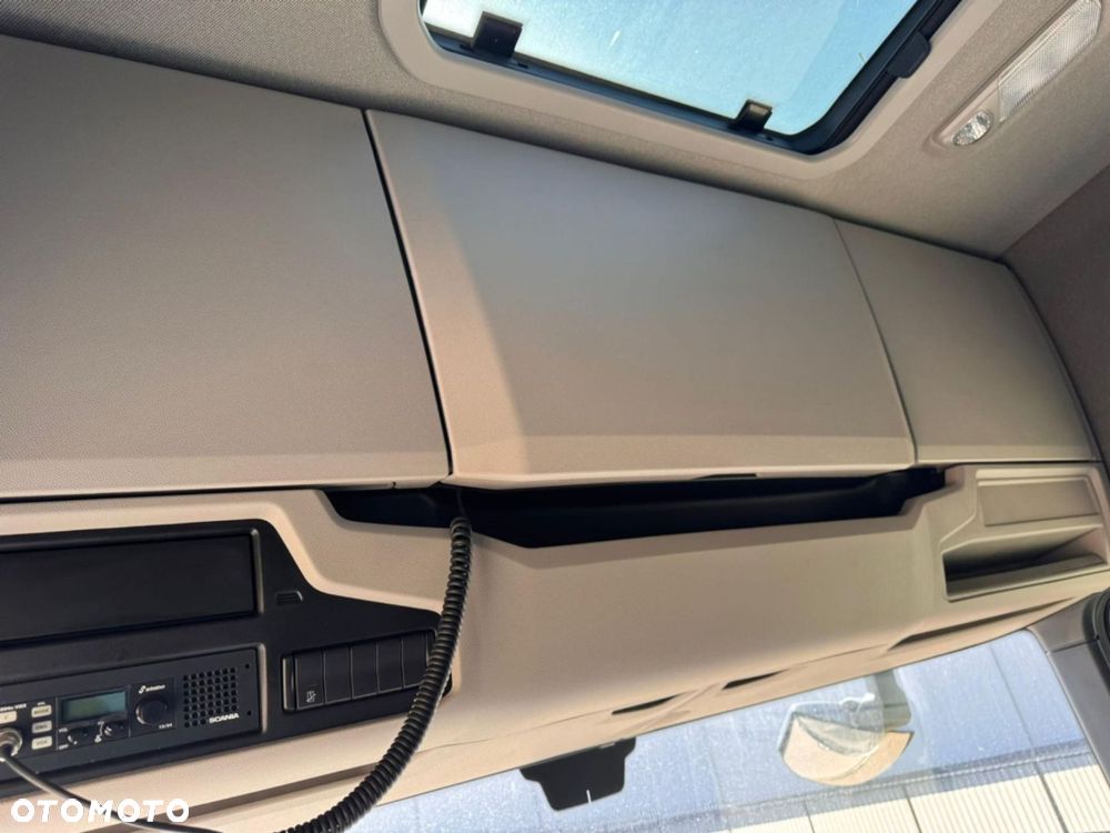 Scania R 460 A4x2NA - 14