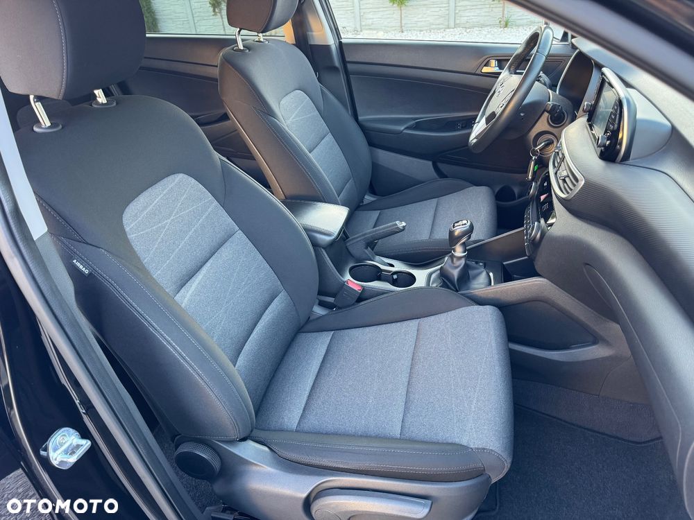 Hyundai Tucson blue 1.6 GDi 2WD Intro Edition - 31