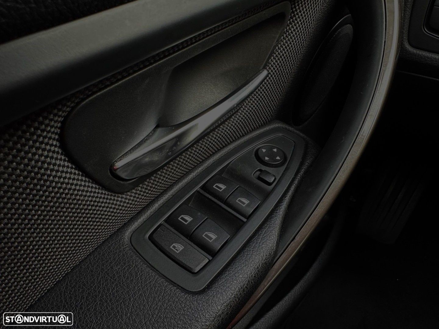 BMW 318 d Auto Line Modern - 43