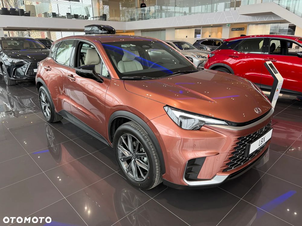 Lexus LBX 1.5 Hybrid Elegant - 4