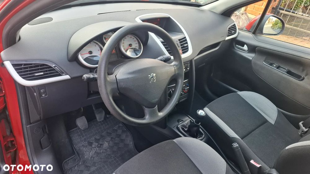 Peugeot 207 1.4 Business Line - 13