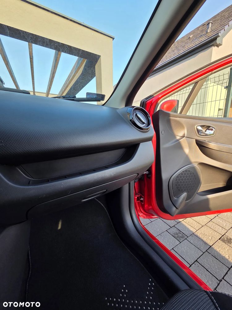 Renault Clio 0.9 TCe Alize - 31