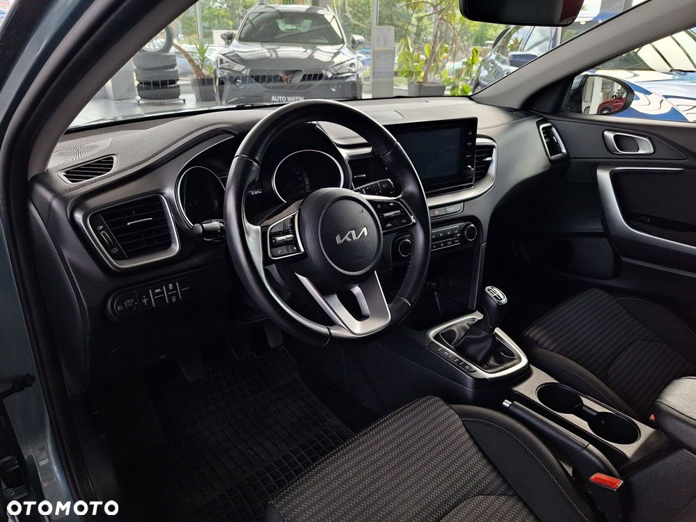 Kia Ceed 1.5 T-GDI M - 18