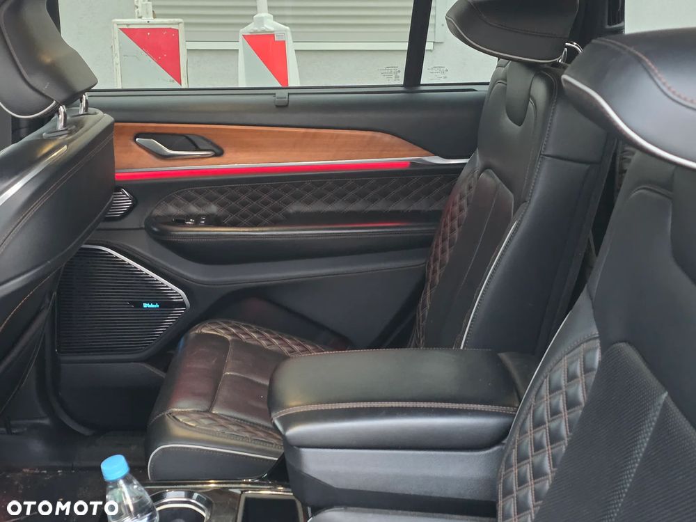 Jeep Grand Cherokee 3.6 V6 Summit - 21