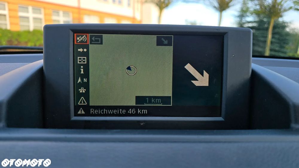 BMW Seria 1 120d DPF Edition Sport - 17