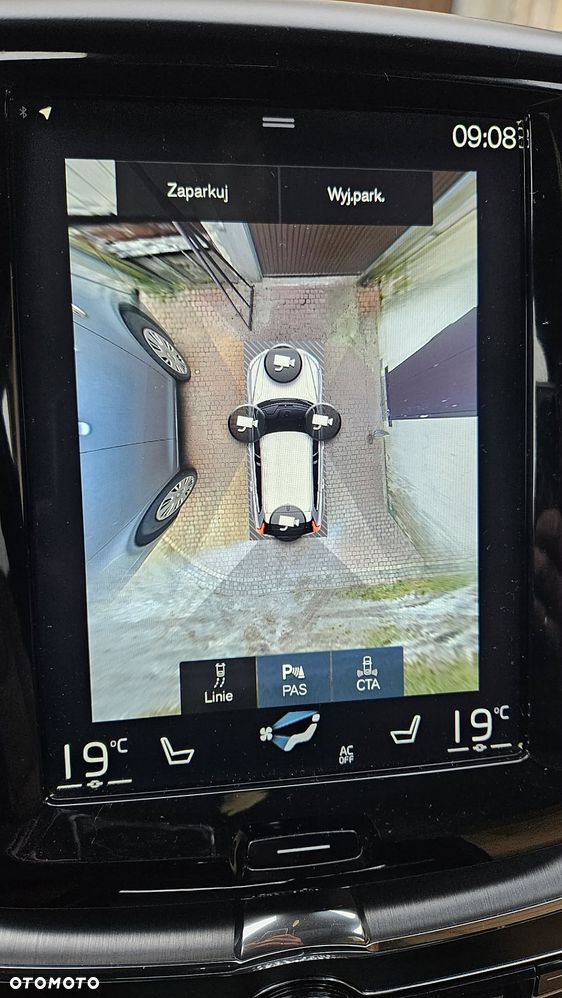 Volvo XC 60 T6 AWD Geartronic Momentum Pro - 8