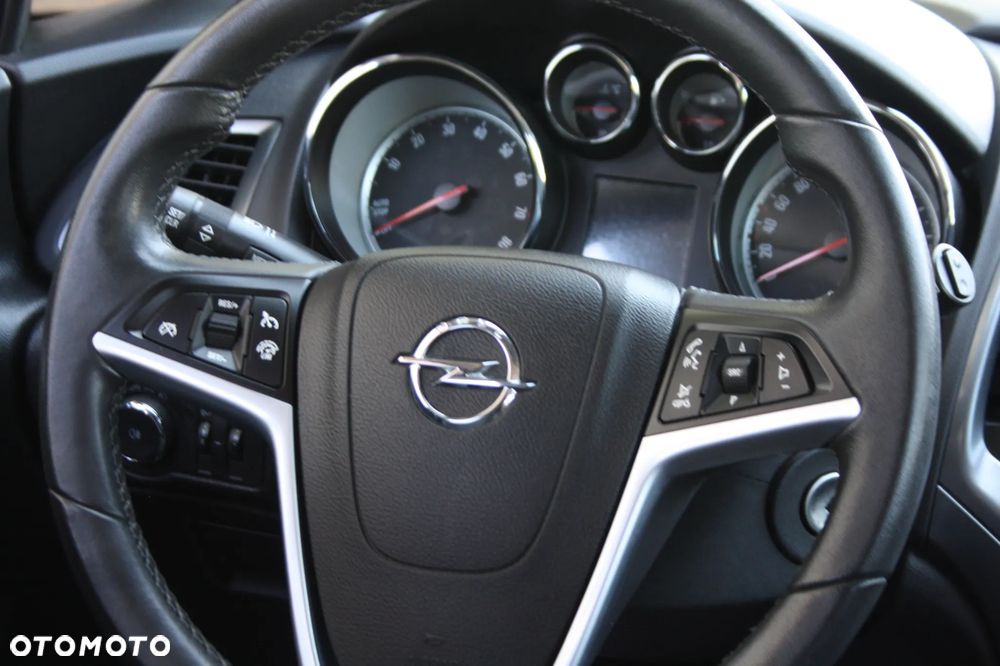 Opel Astra 1.4 Turbo Design Edition - 13
