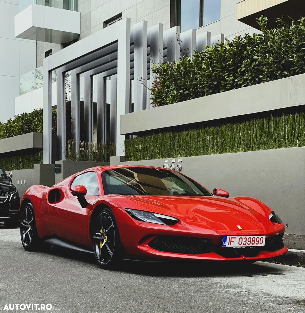Ferrari 296 GTS - 4