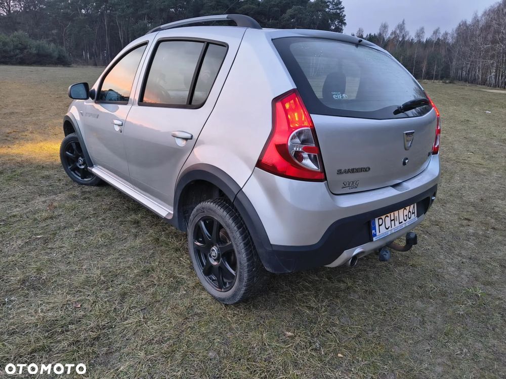 Dacia Sandero - 2