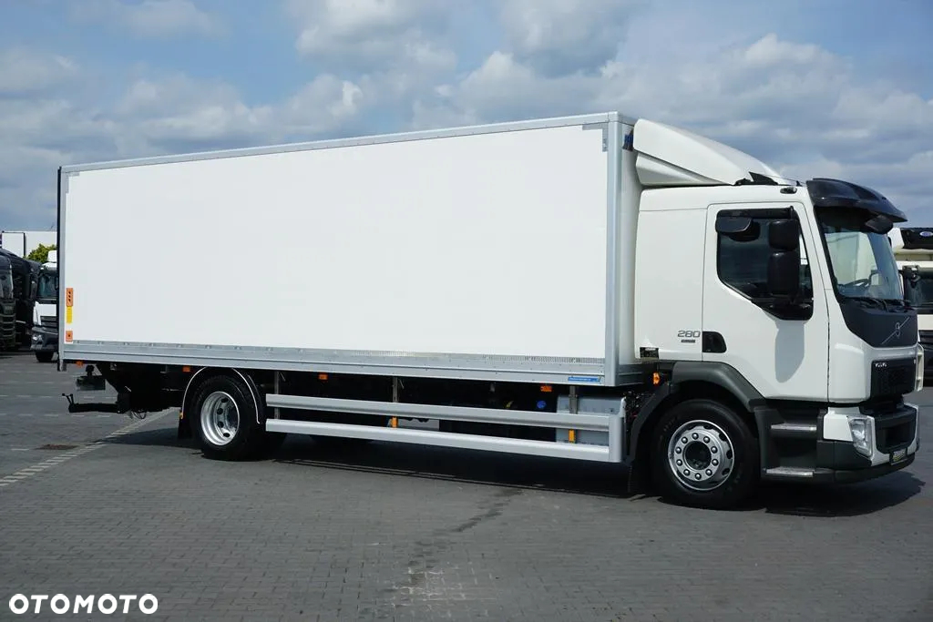Volvo FL / 280 / EURO 6 / IZOTERMA + WINDA / 18 PALET / ŁAD. 9540 KG - 4