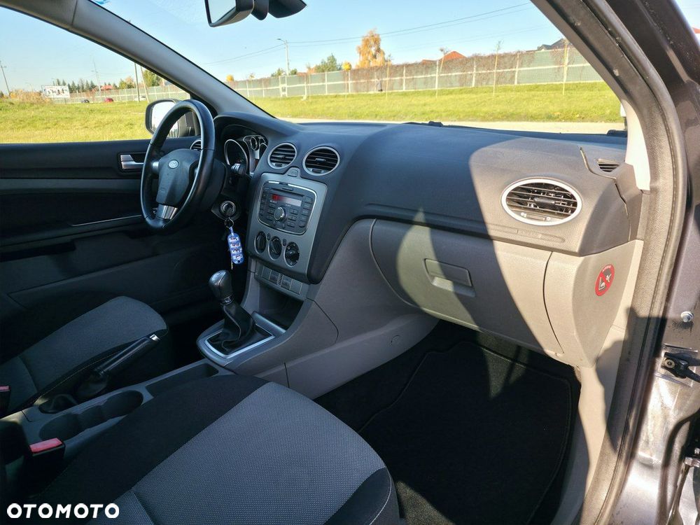 Ford Focus - 10