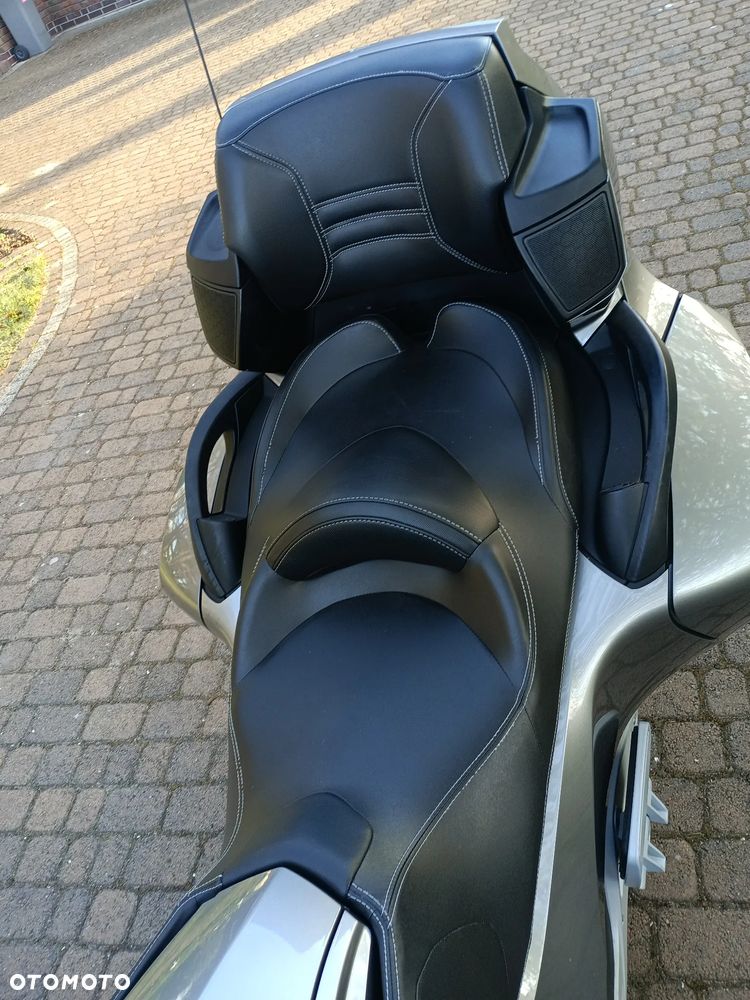 Can-Am Spyder - 8