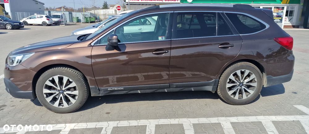 Subaru Outback 2.5i Exclusive (EyeSight) Lineartronic - 2