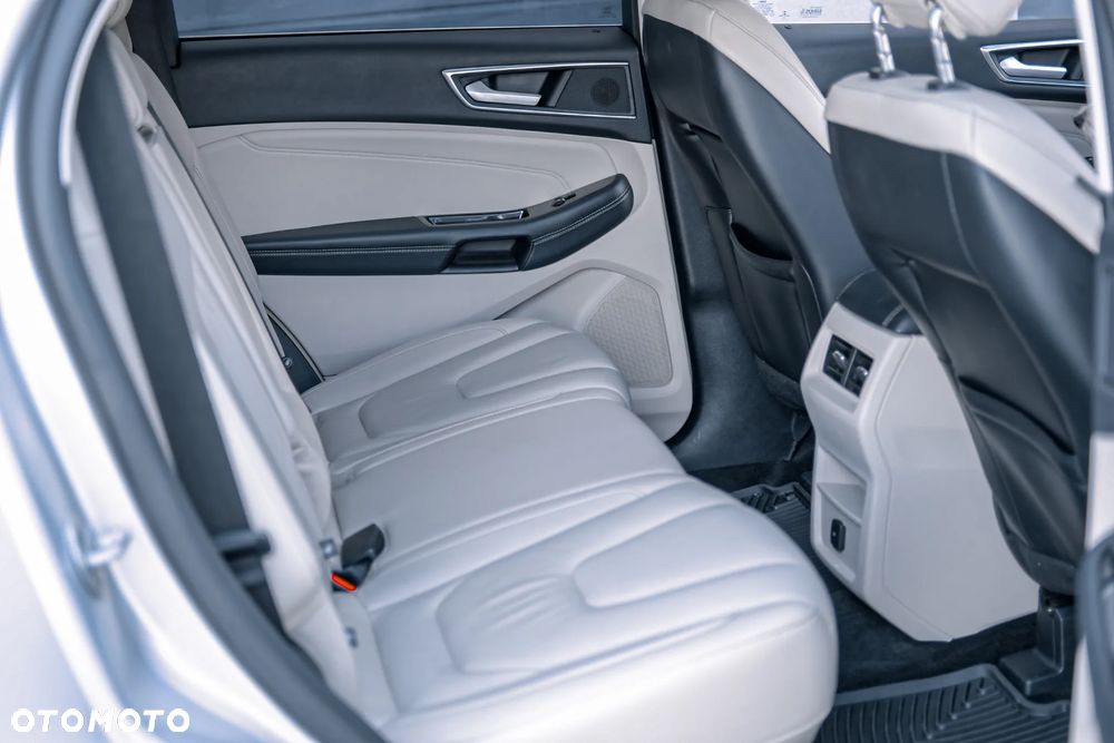 Ford Edge - 26