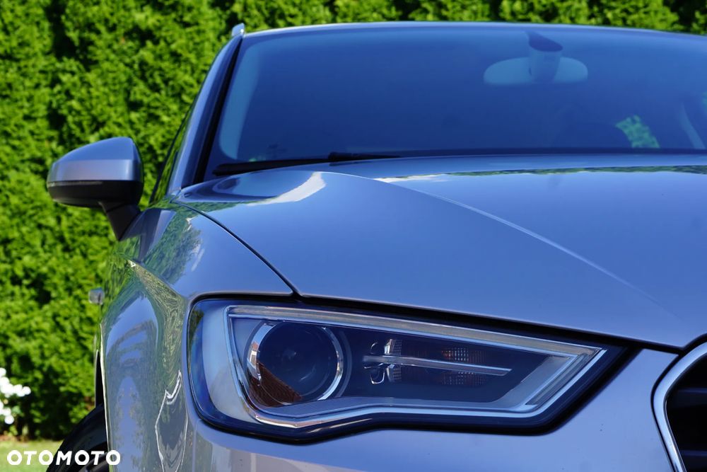 Audi A3 Sportback 2.0 TDI S tronic - 12