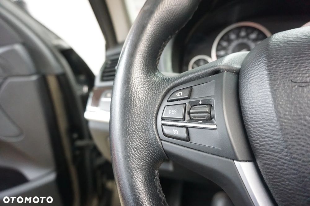 BMW X3 xDrive28i Sport-Aut - 29