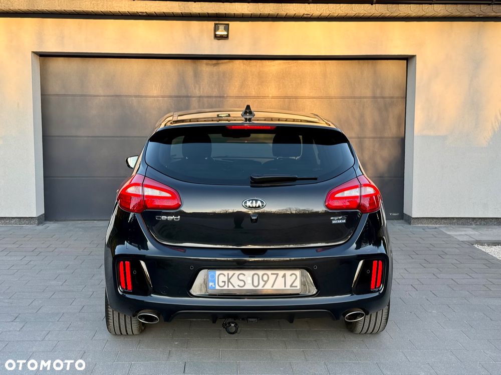 Kia Ceed 1.6 CRDi 136 ISG GT Line - 26