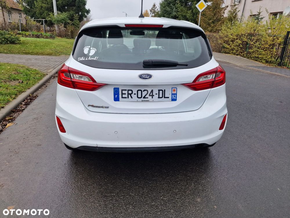 Ford Fiesta 1.5 TDCi ACTIVE PLUS - 17