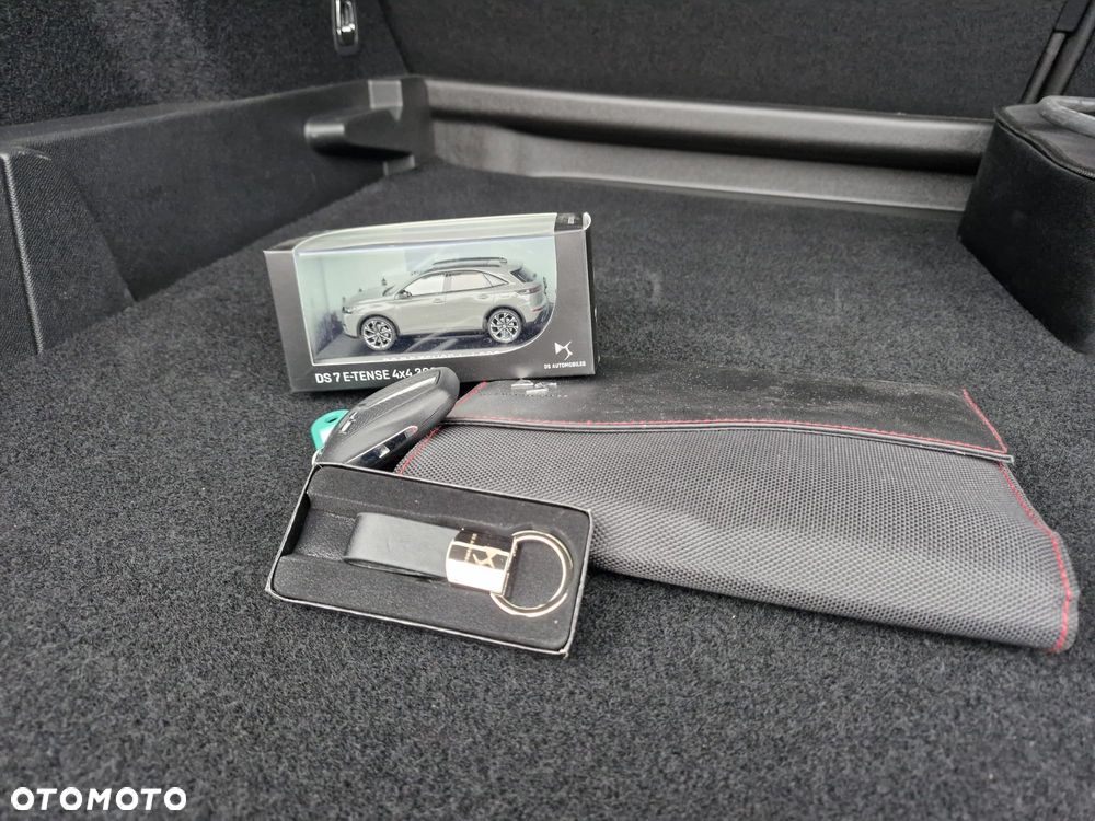 DS Automobiles DS 7 Crossback - 26