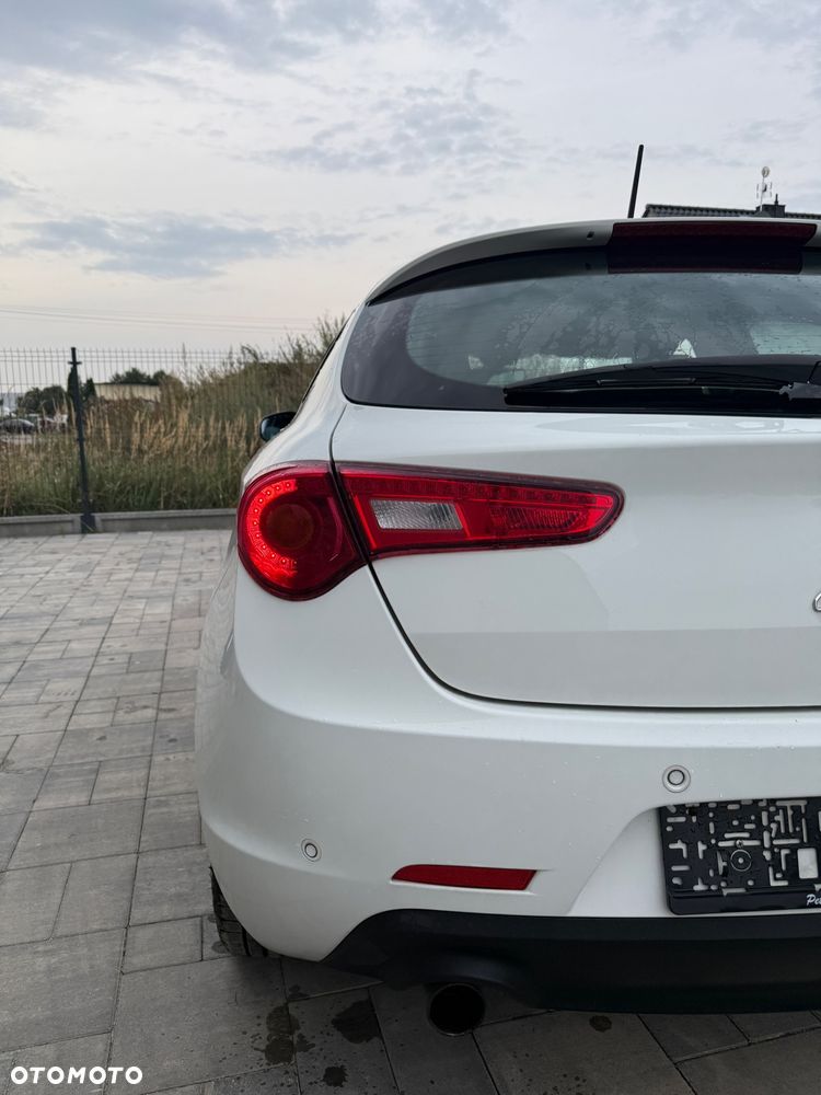 Alfa Romeo Giulietta 1.4 TB 16V Business - 5