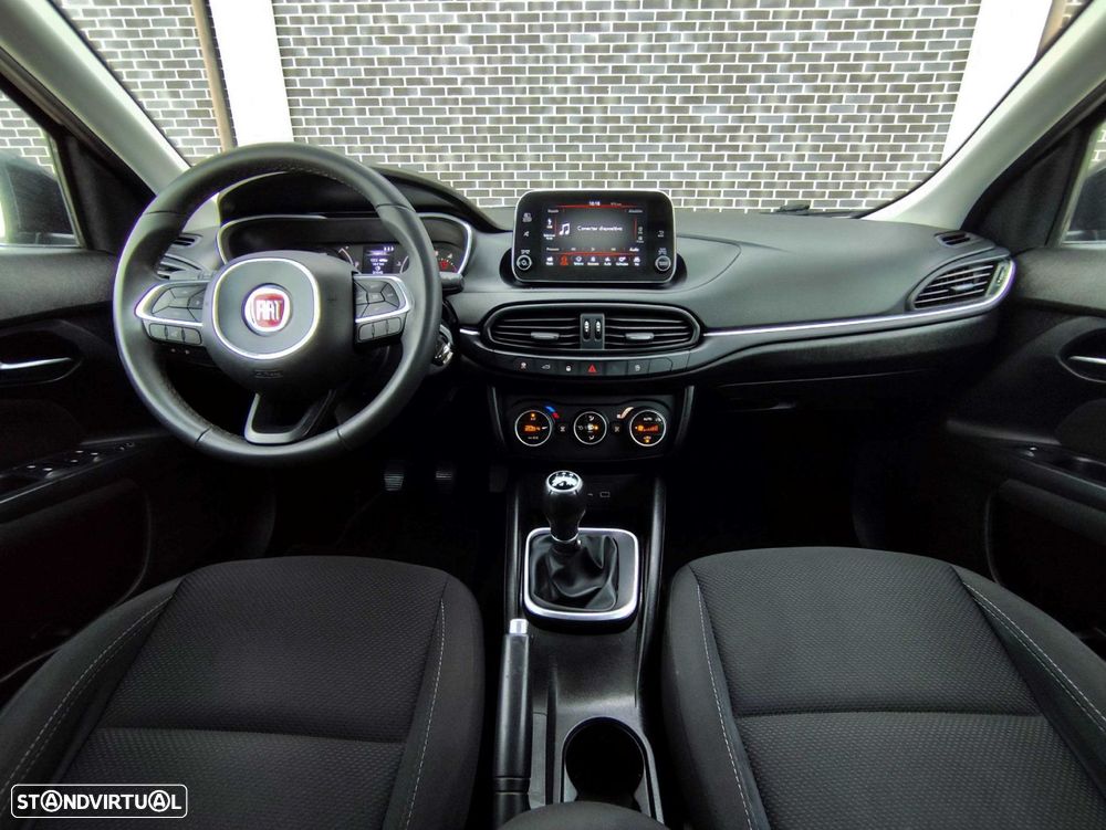 Fiat Tipo Sedan 1.3 M-Jet Lounge - 13