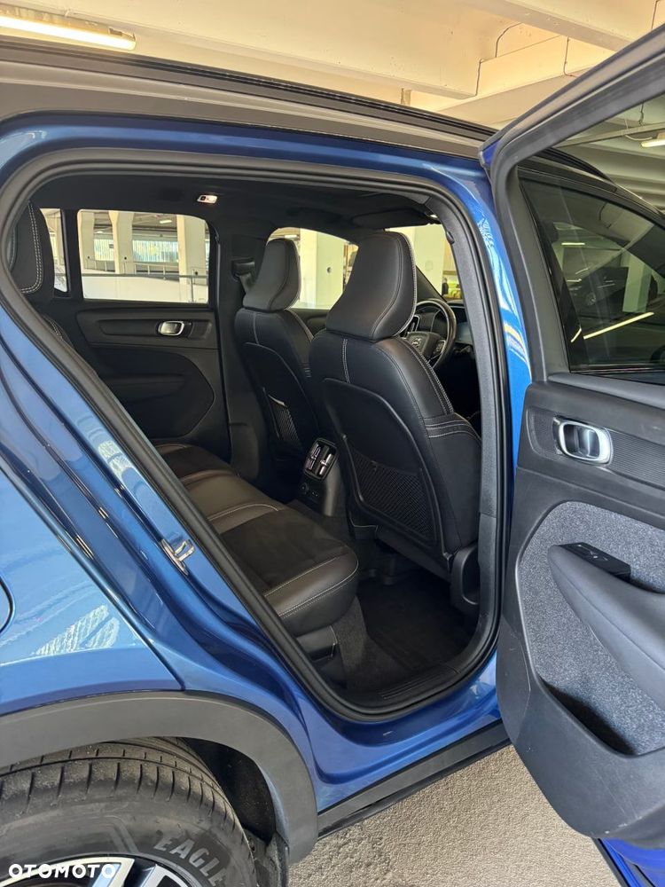 Volvo XC 40 T5 Twin Engine DKG R-Design - 10