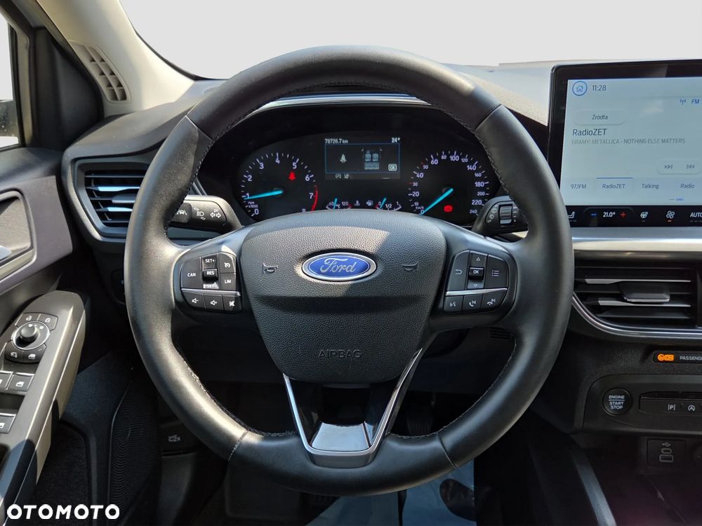 Ford Focus 1.0 EcoBoost Titanium - 10