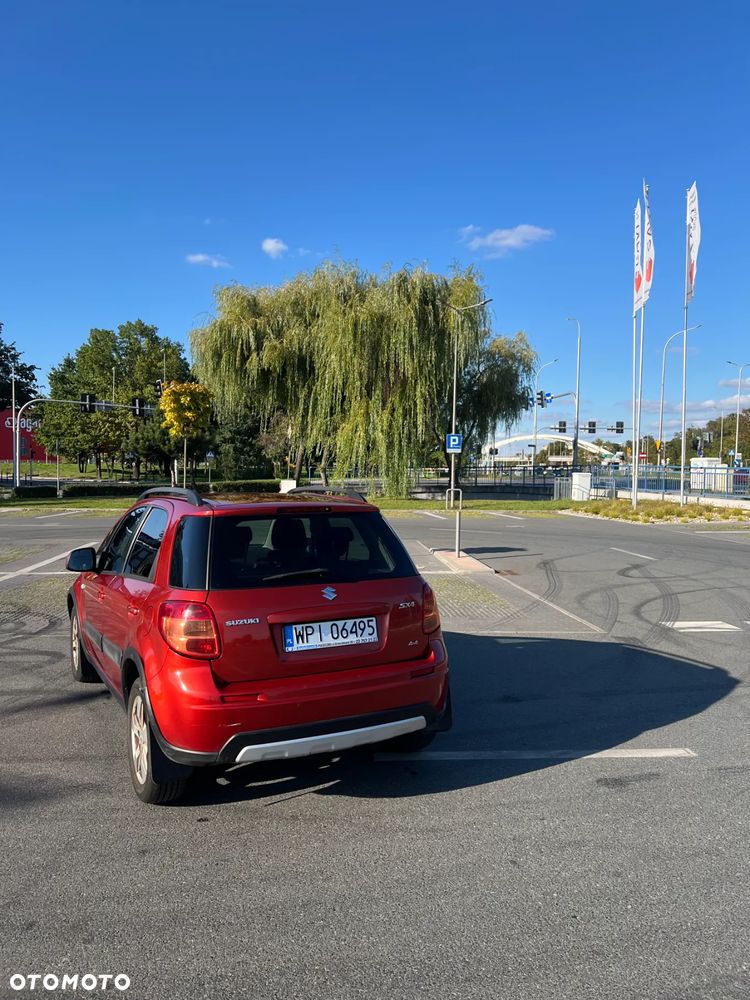 Suzuki SX4 1.6 Premium - 3