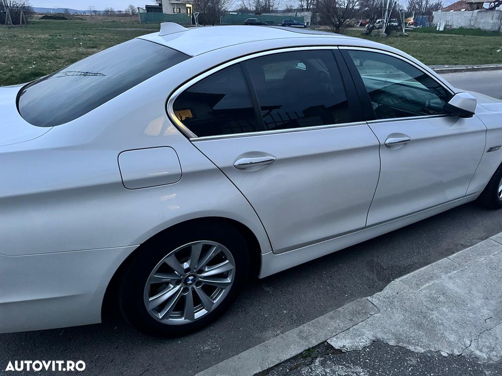 BMW Seria 5 530d AT - 1