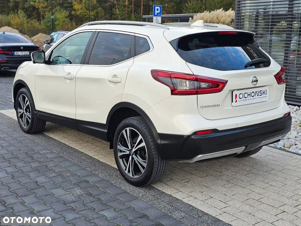 Nissan Qashqai - 10
