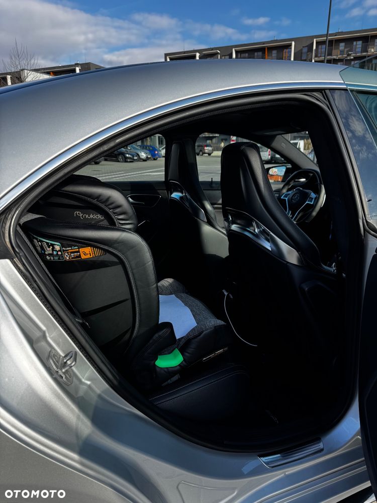 Mercedes-Benz CLA 45 AMG 4Matic 7G-DCT - 21