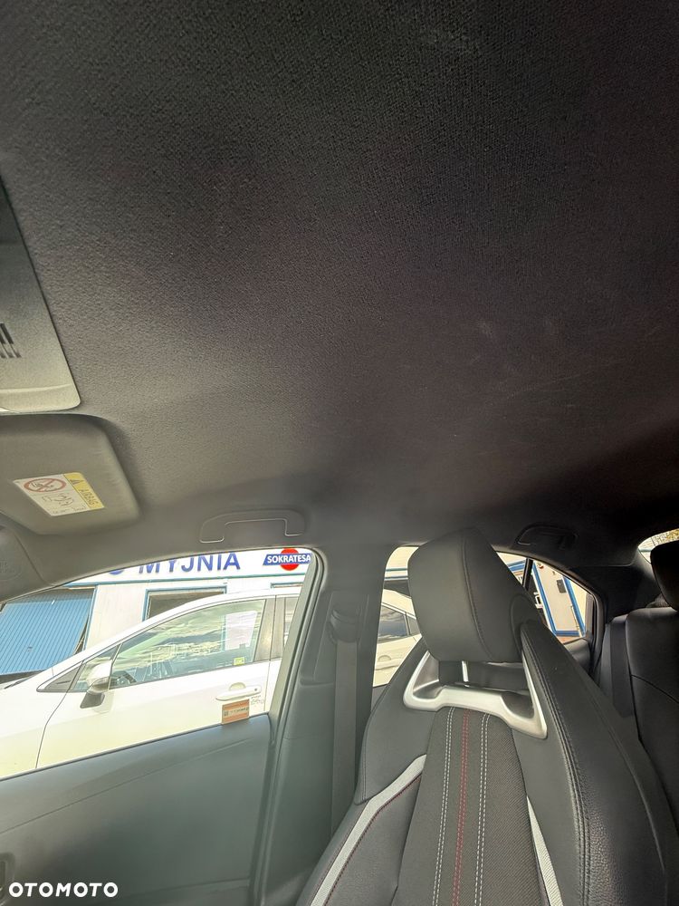 Toyota Corolla 1.8 Hybrid GPF GR Sport - 19