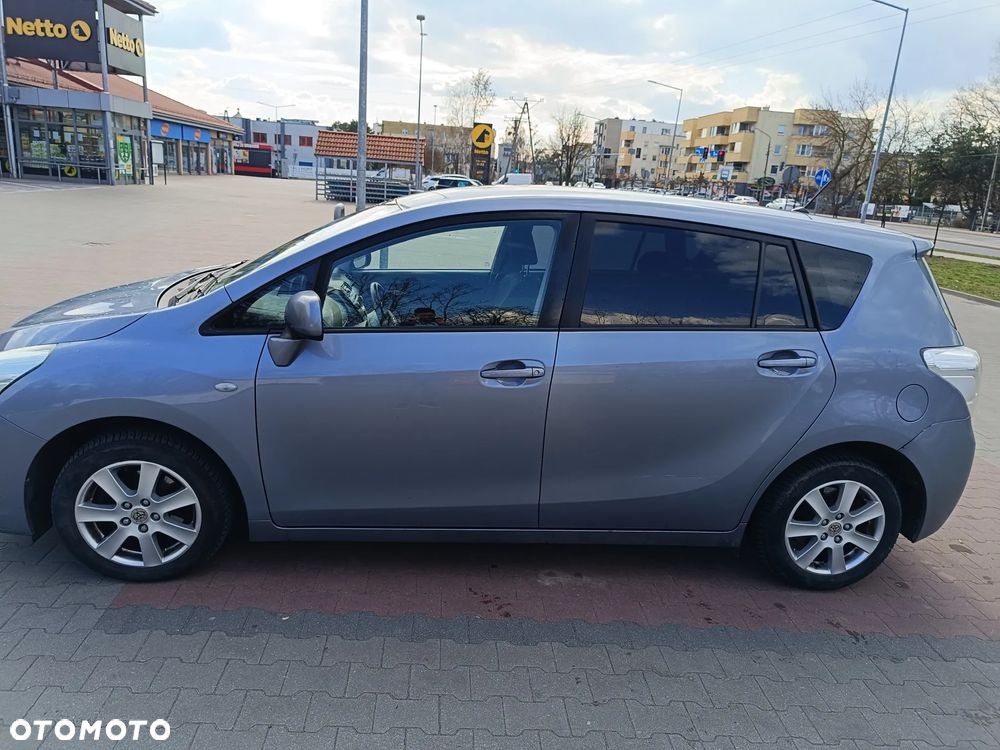 Toyota Verso 2.0 D-4D Sol 7os - 2