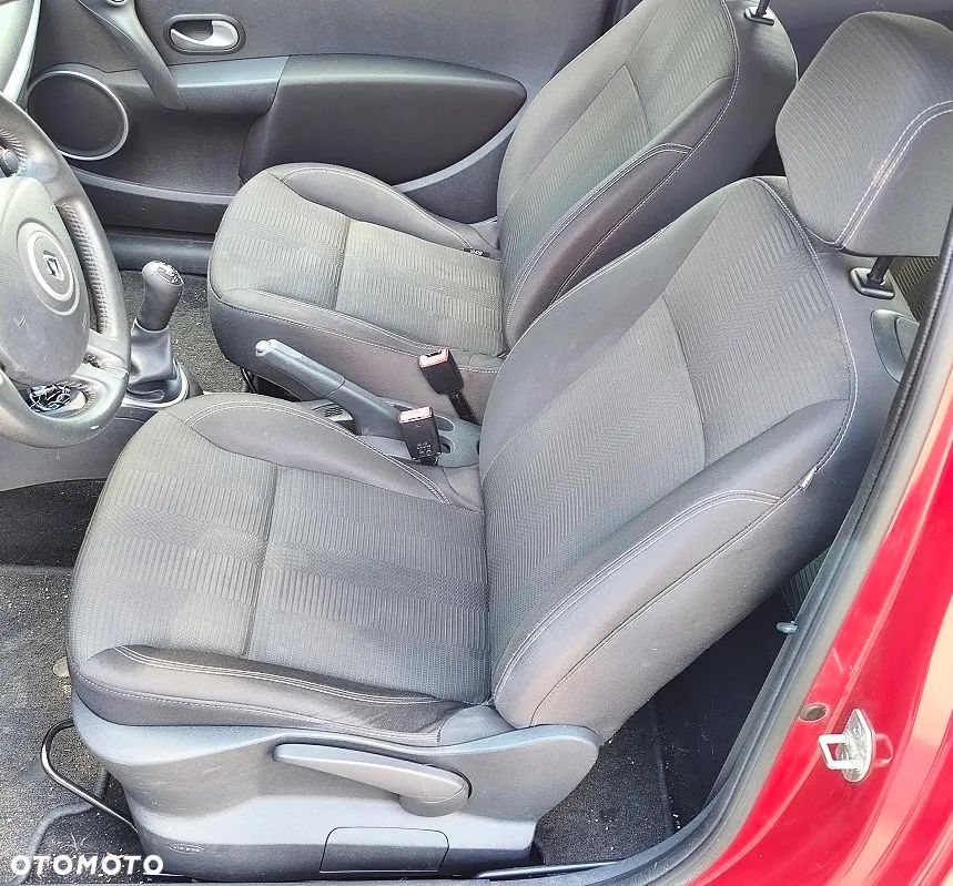 Renault Clio 1.2 16V 75 Dynamique - 7