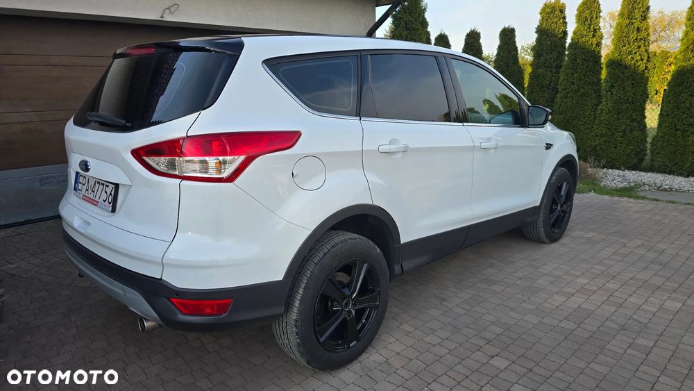 Ford Kuga - 11