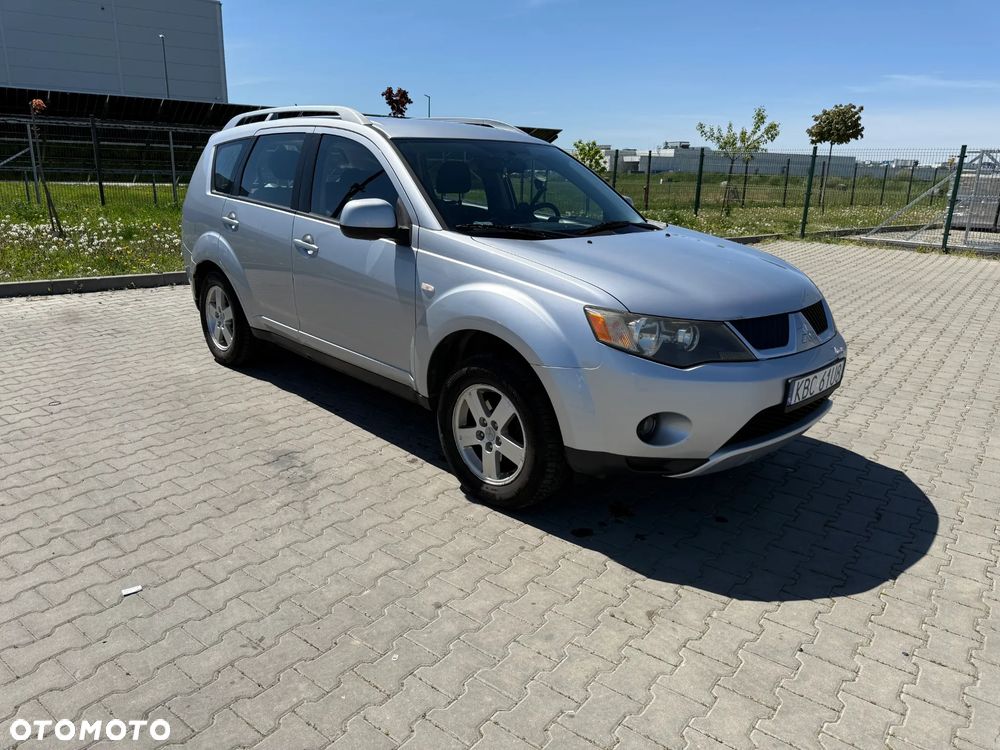 Mitsubishi Outlander 2.0 DID Intense - 9