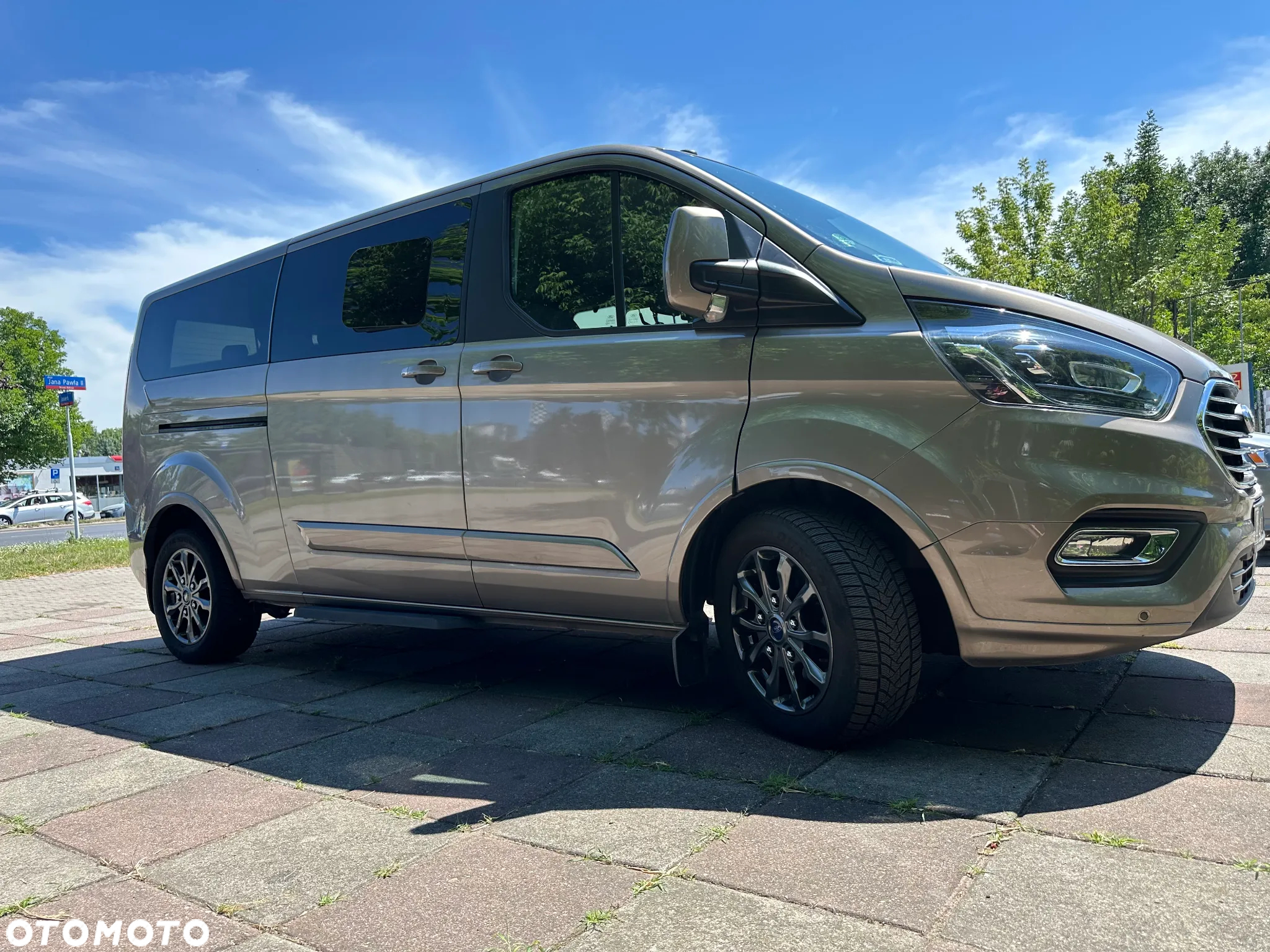Ford Tourneo Custom 2.0 TDCi L2 Titanium SelectShift - 14