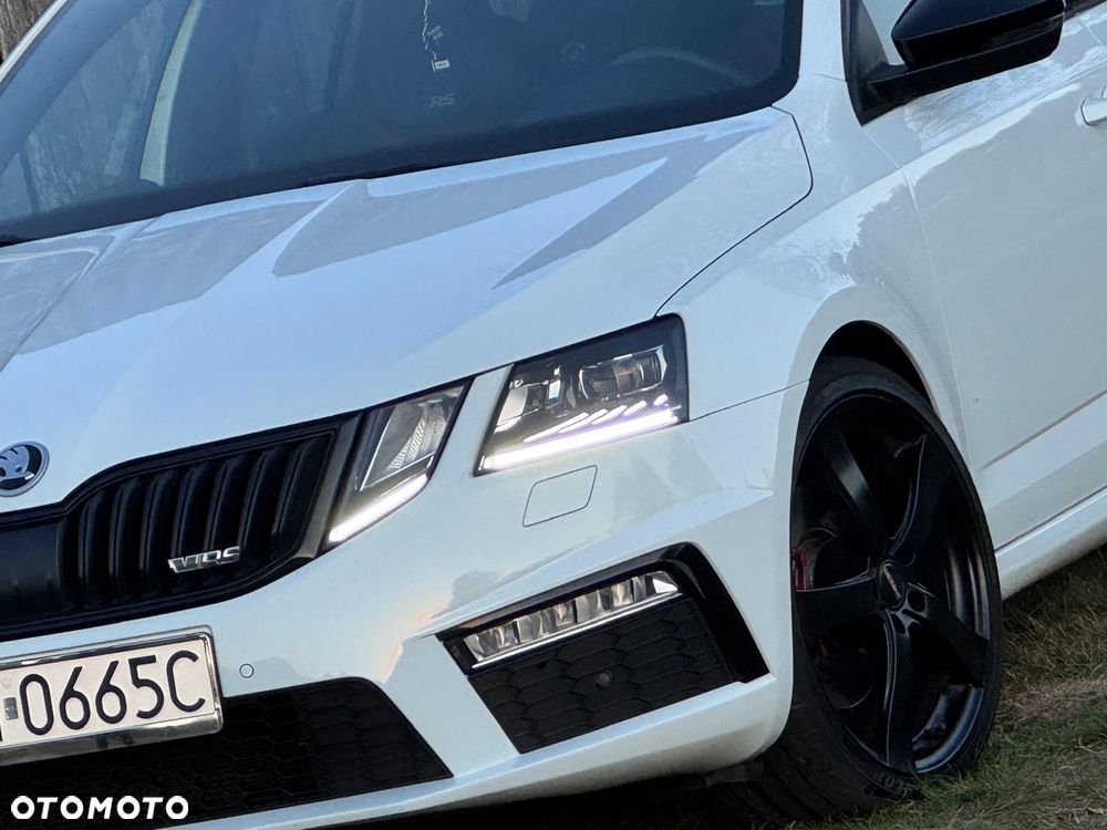 Skoda Octavia 2.0 TDI 4x4 DSG RS - 1
