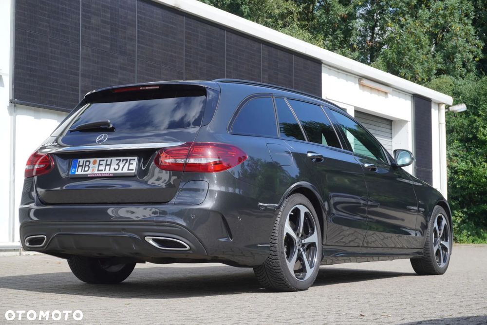 Mercedes-Benz Klasa C 300 de 9G-TRONIC - 9