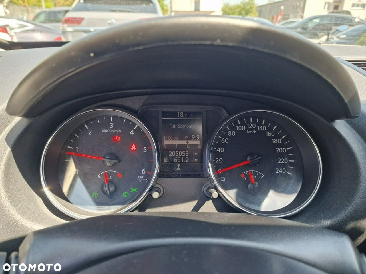 Nissan Qashqai 1.5 dCi TEKNA+ - 9