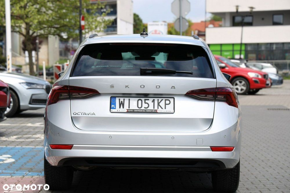 Skoda Octavia - 8