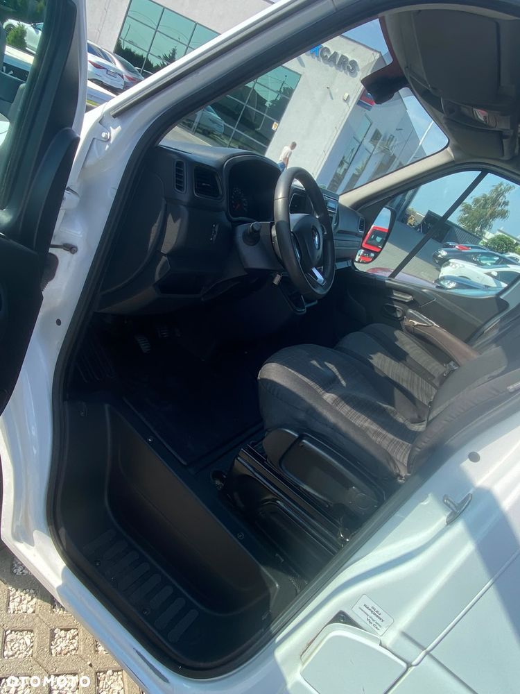 Renault Master - 11
